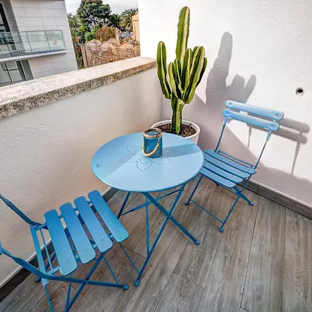Beachstyle Penthouse By Hello Homes Apartment *
