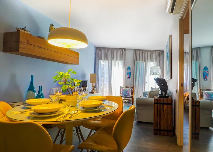 Beachstyle Penthouse By Hello Homes 锡切斯